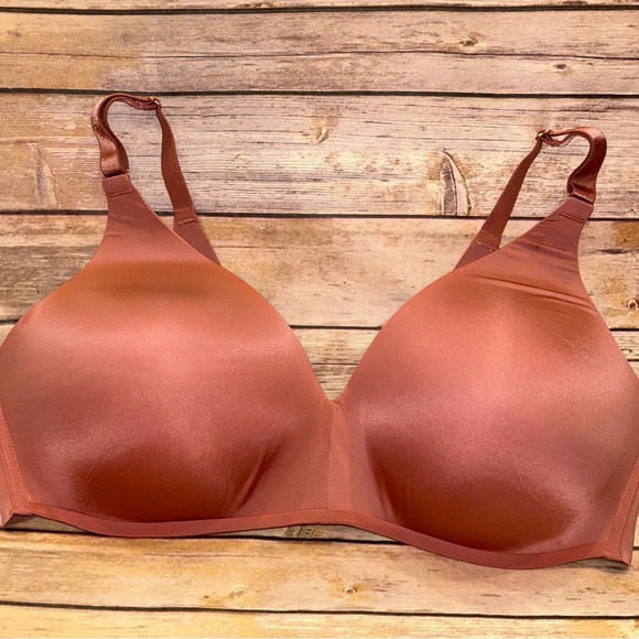 Soma Vanishing 360 Wireless Bra, Size 42C - Picture 1 of 7